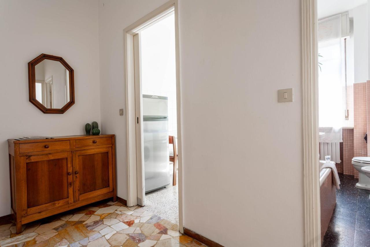 Apartamento Cozy Cityscape - Quartiere Ortica Milán Exterior foto
