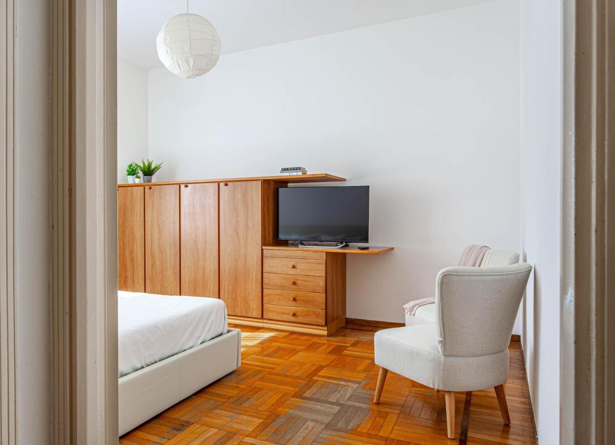 Apartamento Cozy Cityscape - Quartiere Ortica Milán Exterior foto