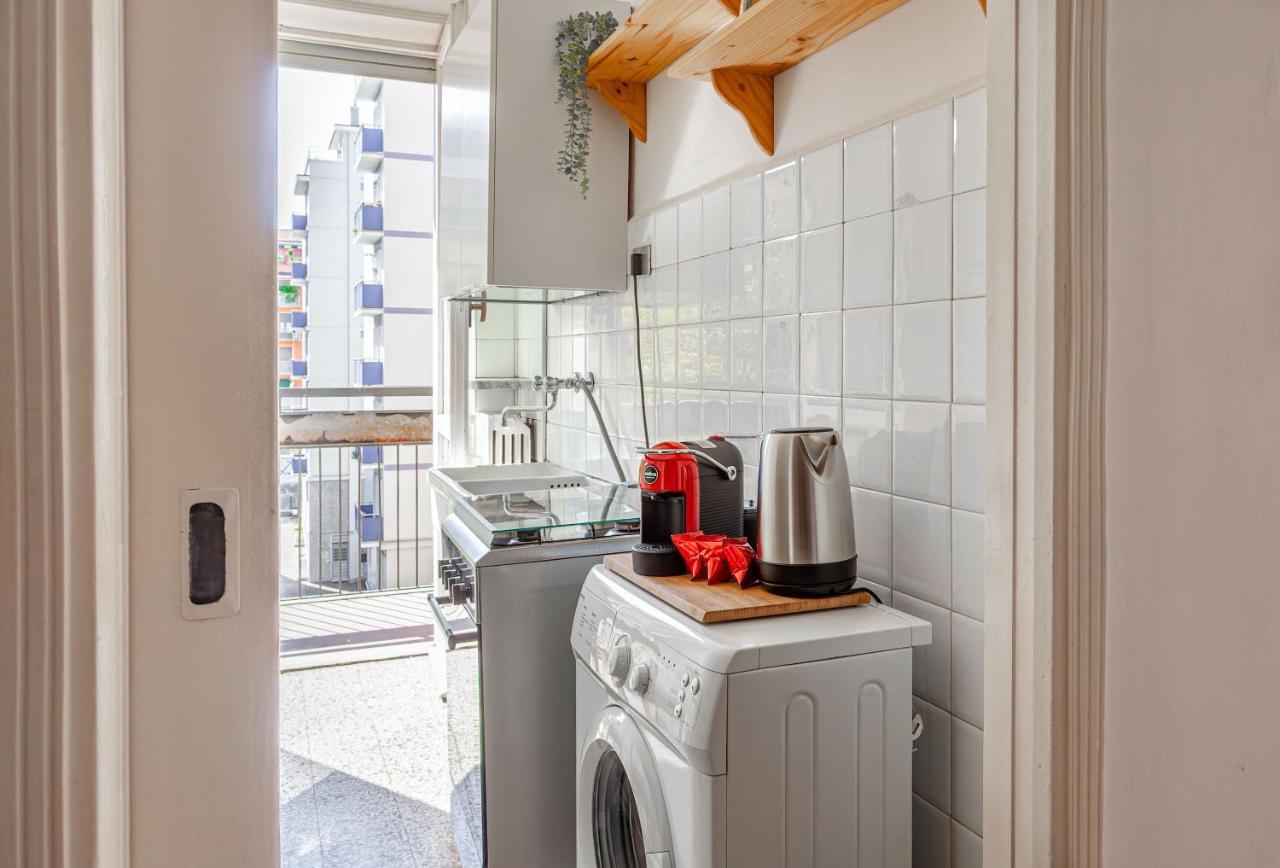 Apartamento Cozy Cityscape - Quartiere Ortica Milán Exterior foto